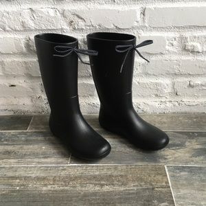Women’s CROCS rain boots